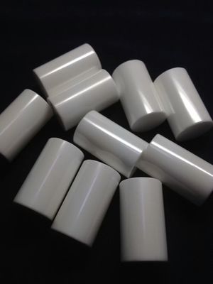 Haut poli peu de zircone Rods en céramique 5500Mpa de la tolérance 1550C
