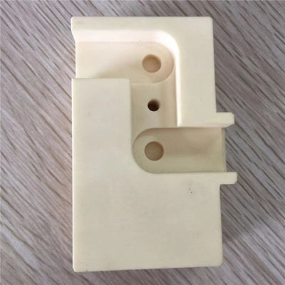 Plat en céramique de substrat d'alumine de zircone en céramique à hautes températures de disque