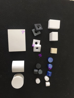Pilier en céramique d'isolation de zircone stabilisé par yttrium industriel de haute résistance de grande pureté