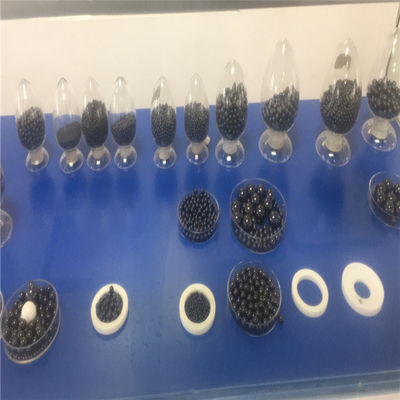 en céramique industriel superbe de résistance à l'usure de boule en céramique de nitrure du silicium 3.2g/cm3