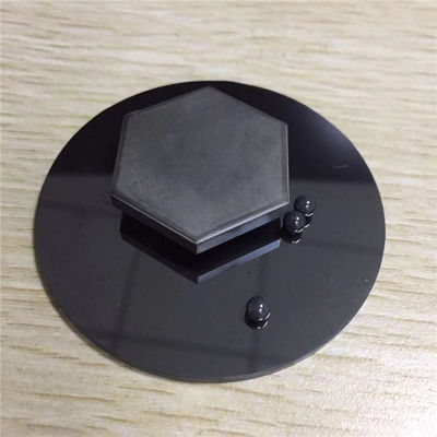 La résistance à l'usure usinant la boule en céramique noire de nitrure de silicium de pièces en céramique