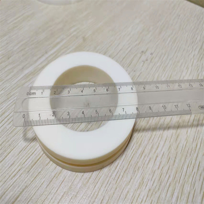 Anneaux en céramique 3.9g/Cm3 d'alumine de haute précision résistants à l'usure